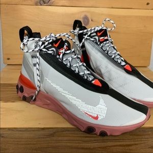 Nike React Runner Mid WR ISPA crimson